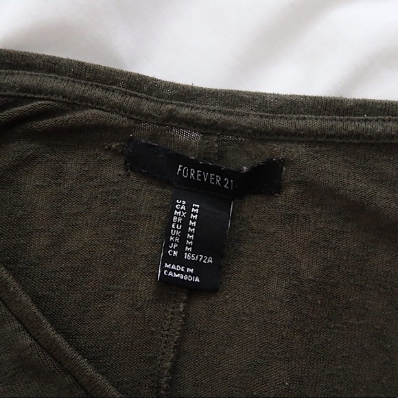 Forever 21 | High Low V-Neck Shirt - Picture 5 of 5